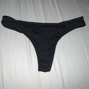 VICTORIA SECRET THONG